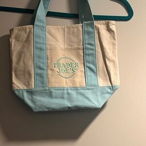 Limited Edition Trader Joe’s Shopping Tote